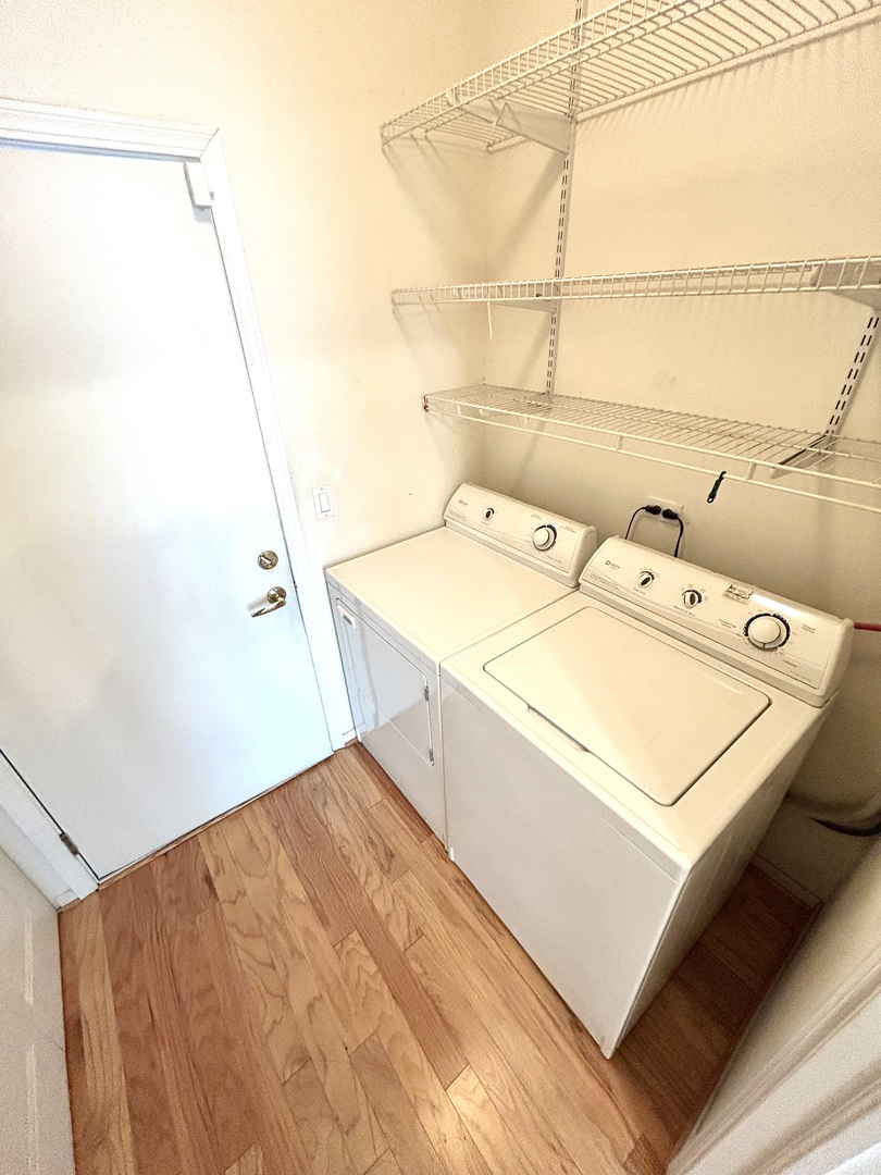 21531 Wolf Lake Way, Crest Hill, IL 60403