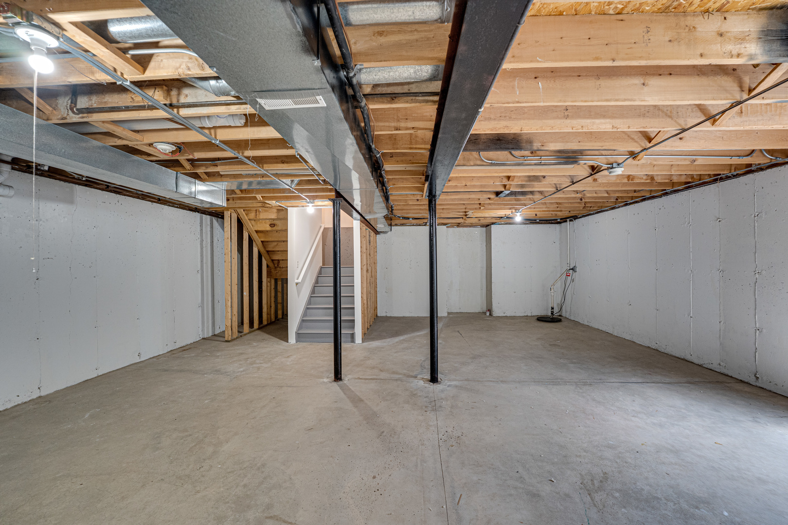 2963 SAGANASHKEE Lane #2963, Naperville, IL 60564