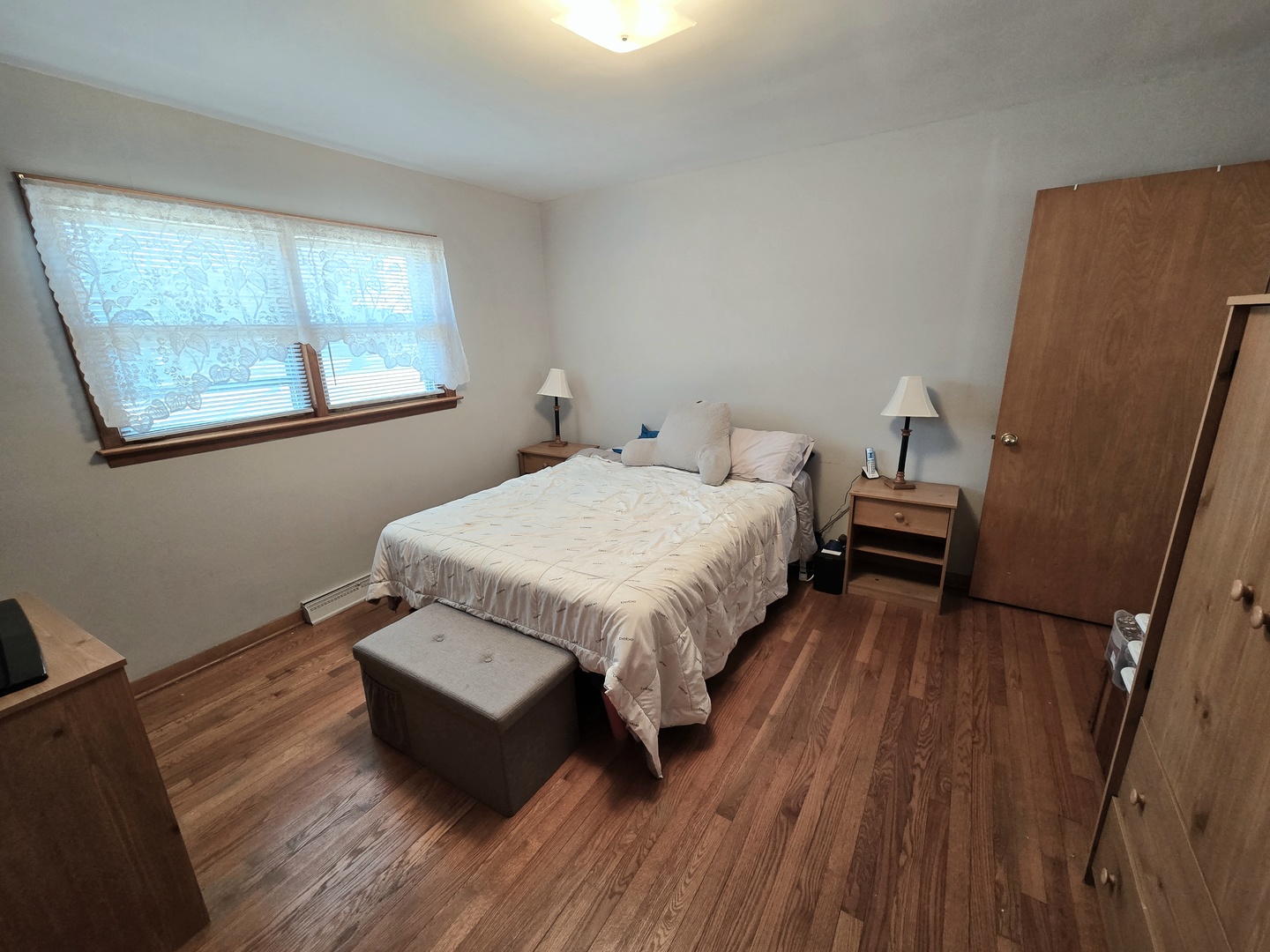 10620 S 86th Avenue, Palos Hills, IL 60465