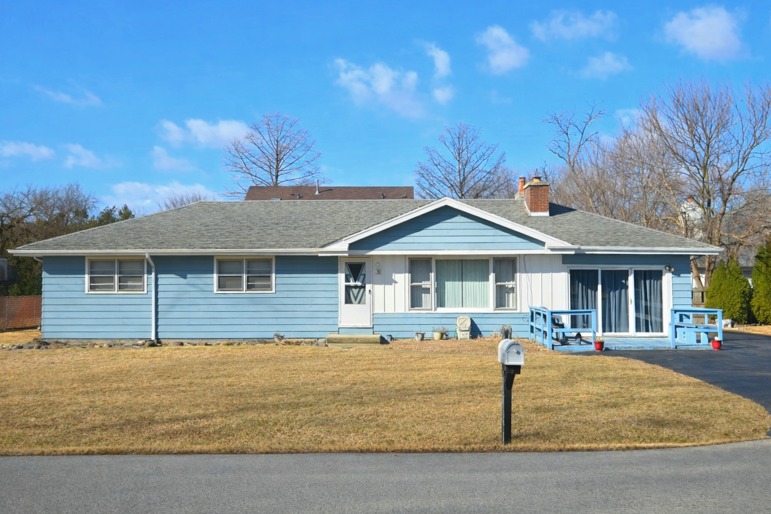 10620 S 86th Avenue, Palos Hills, IL 60465