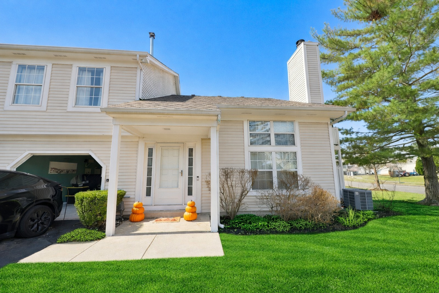 232 Whitewood Drive, Streamwood, IL 60107