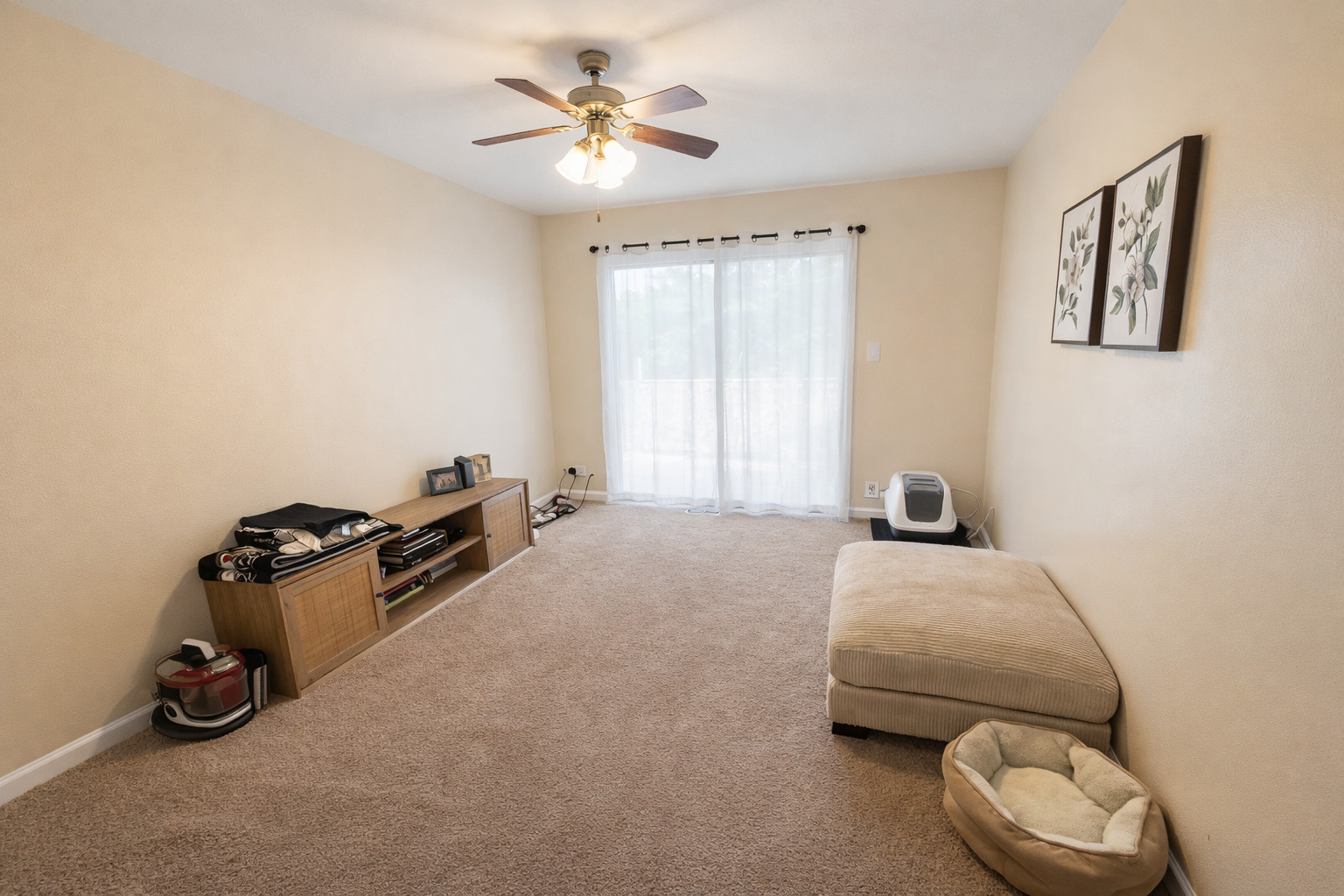 232 Whitewood Drive, Streamwood, IL 60107