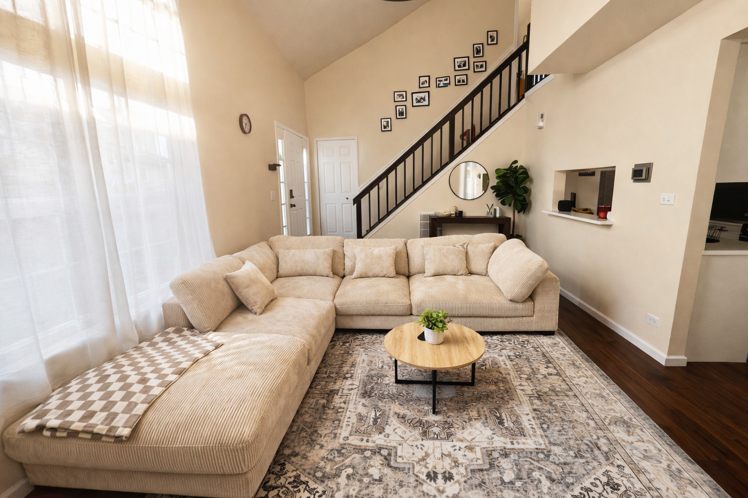 232 Whitewood Drive, Streamwood, IL 60107