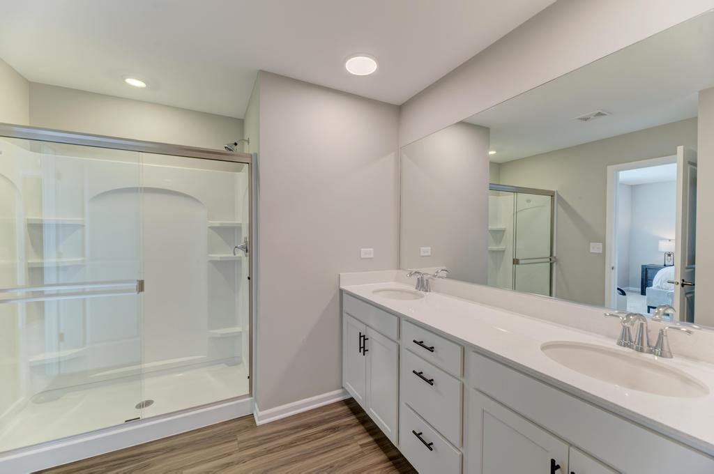 1189 Marlisle Drive, Hampshire, IL 60140