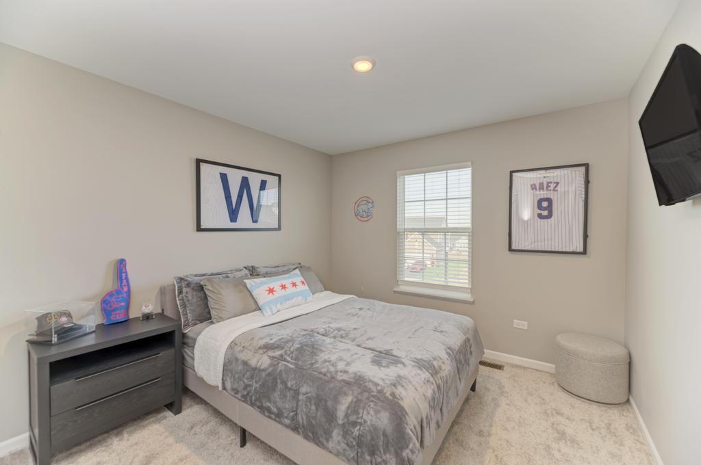 1189 Marlisle Drive, Hampshire, IL 60140