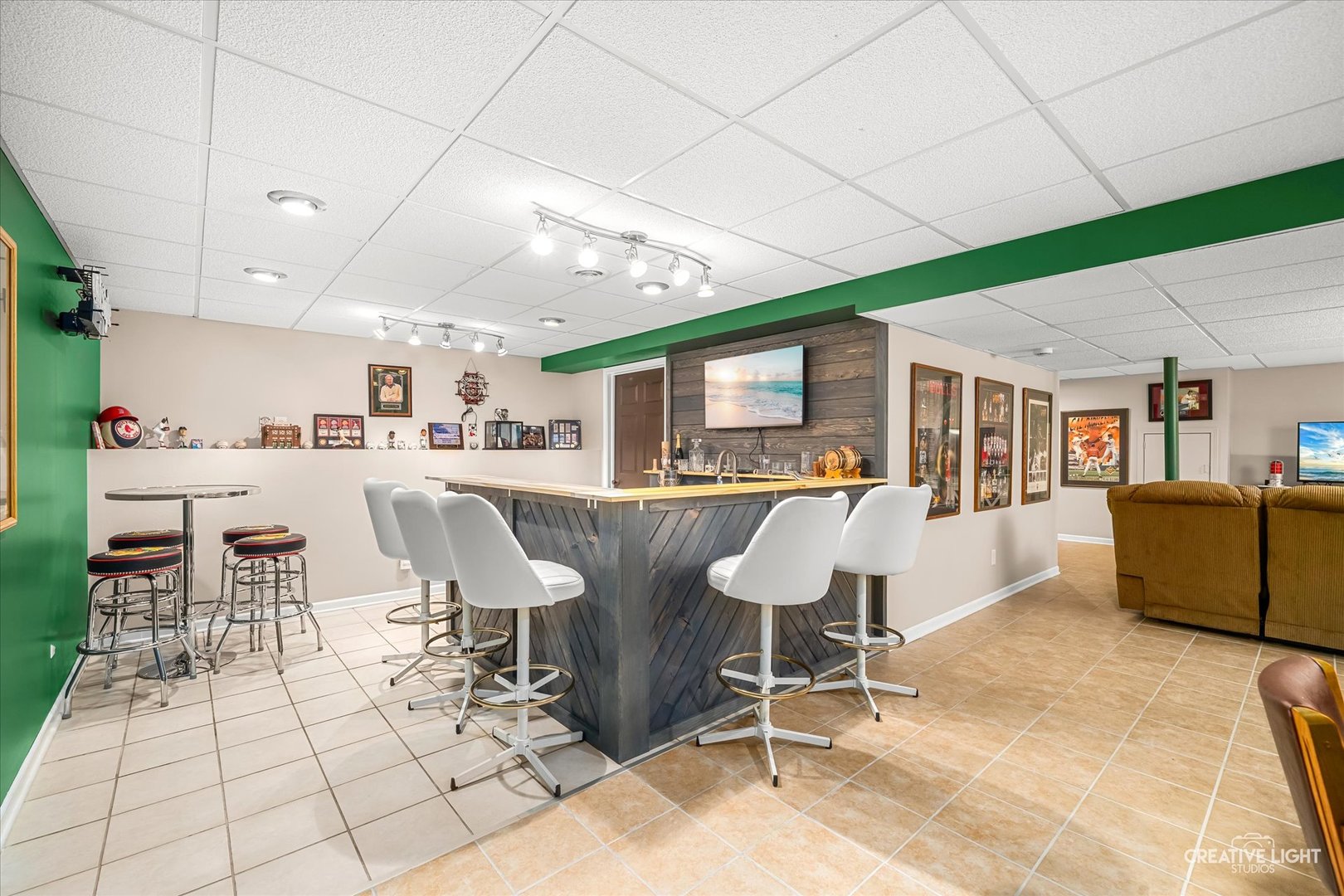 1811 Brockway Pond Court, Joliet, IL 60431