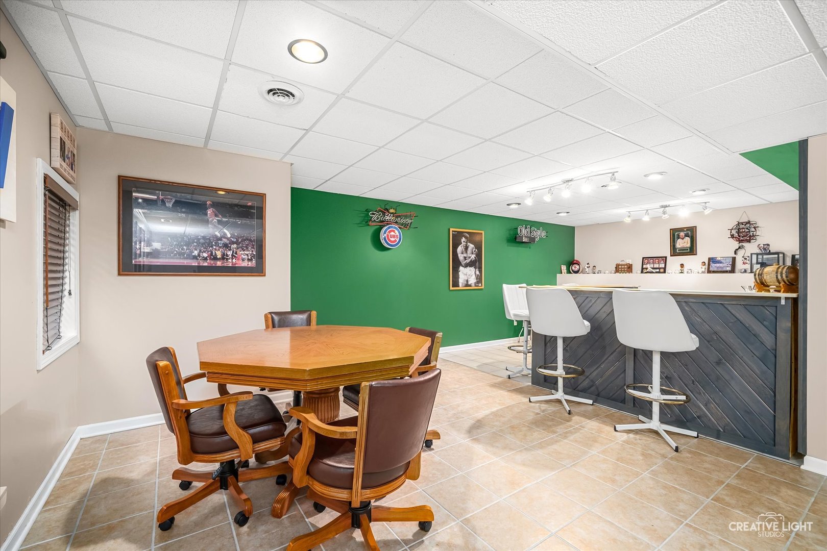 1811 Brockway Pond Court, Joliet, IL 60431