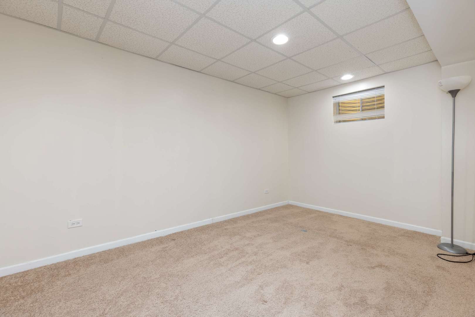 3730 Baybrook Drive, Aurora, IL 60504