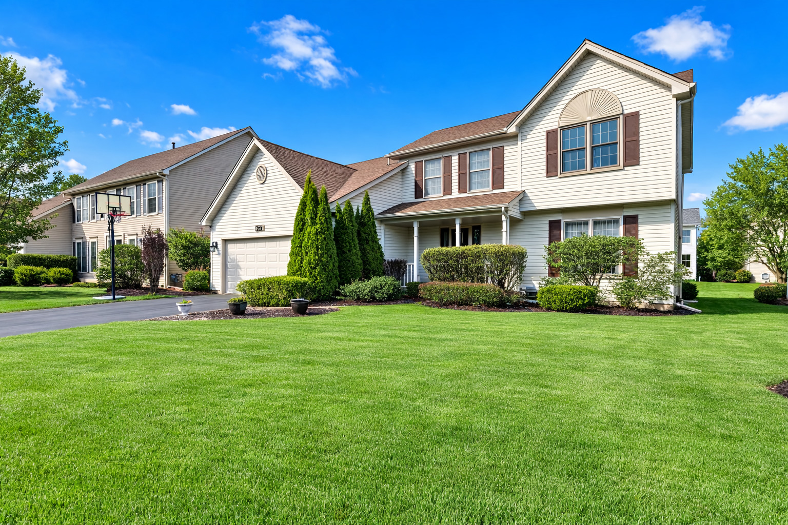 3730 Baybrook Drive, Aurora, IL 60504