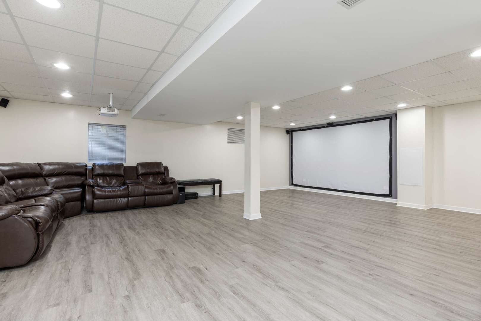 3730 Baybrook Drive, Aurora, IL 60504