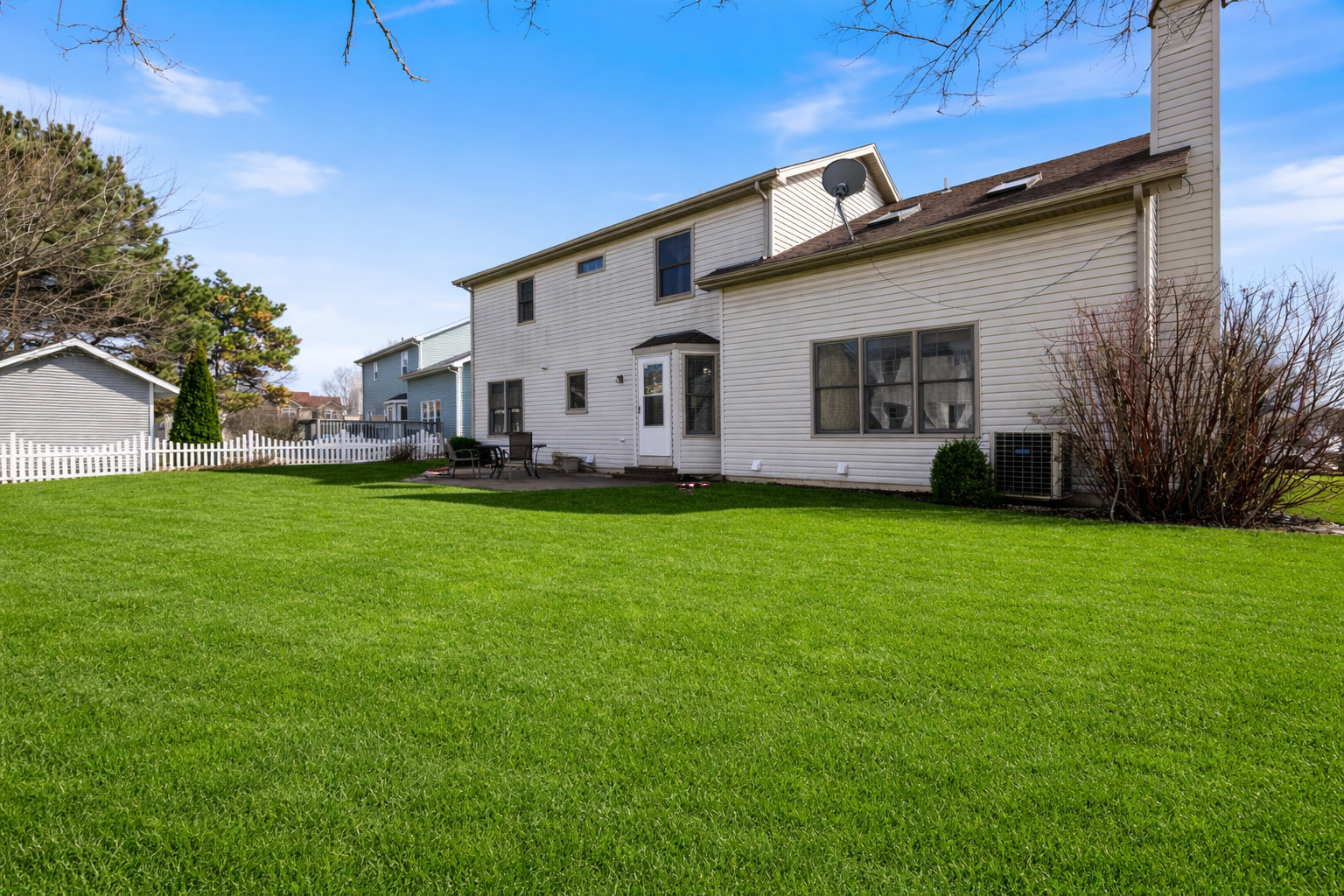 3730 Baybrook Drive, Aurora, IL 60504