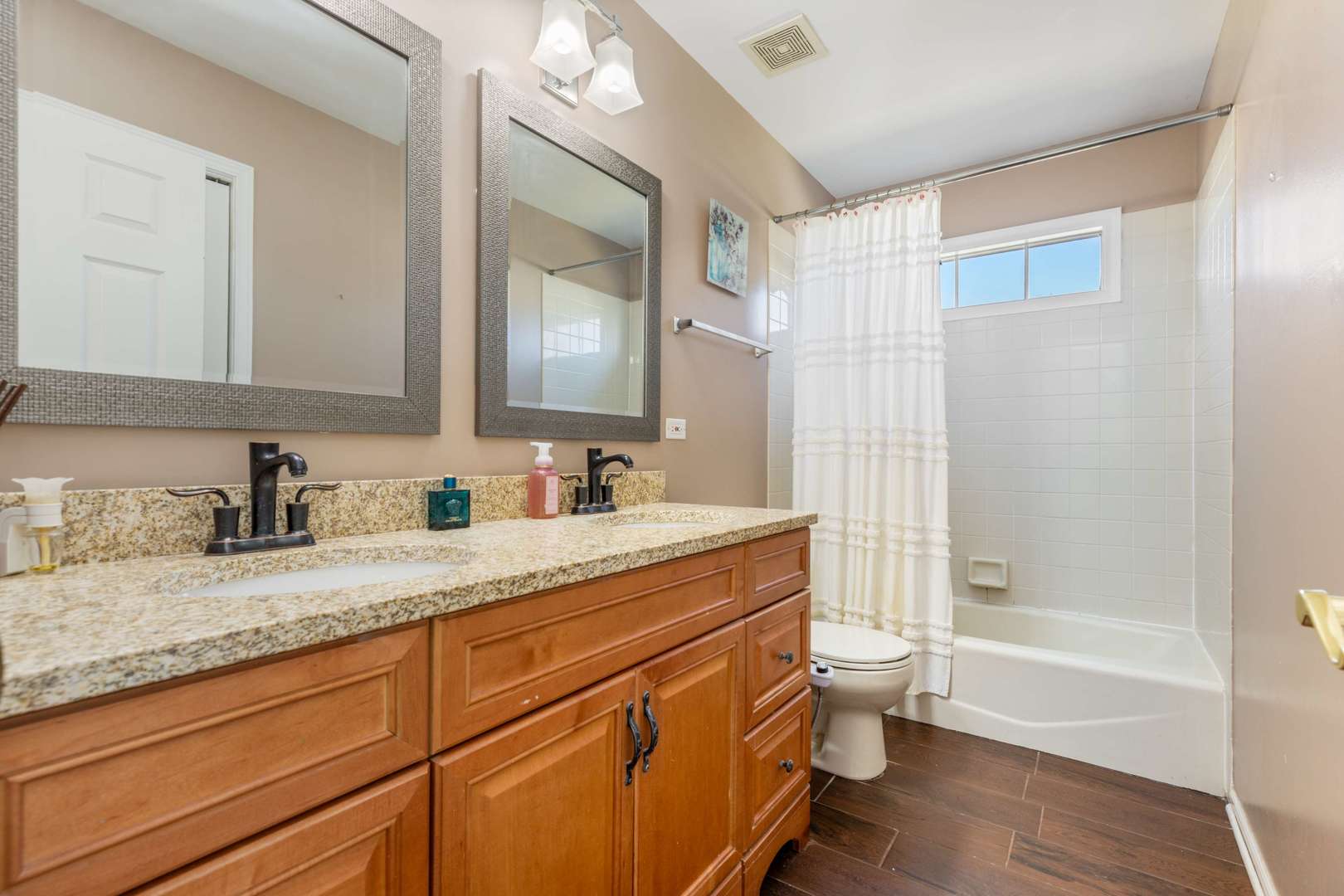 3730 Baybrook Drive, Aurora, IL 60504