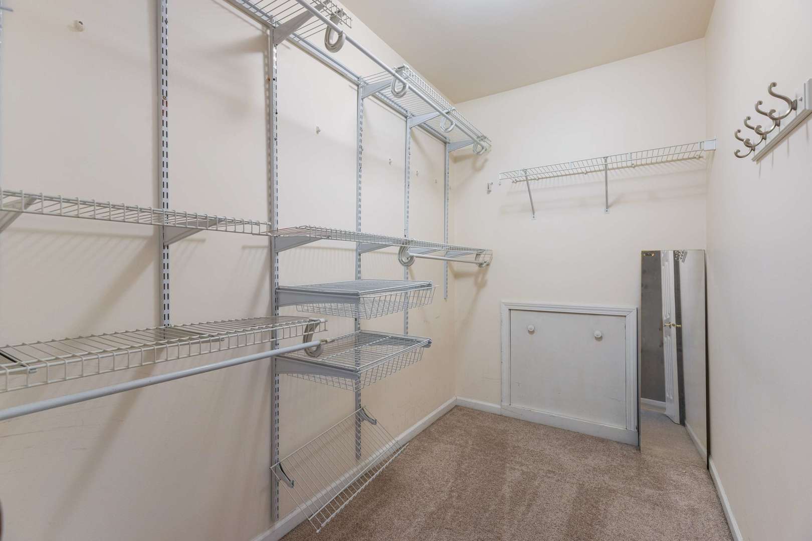 3730 Baybrook Drive, Aurora, IL 60504