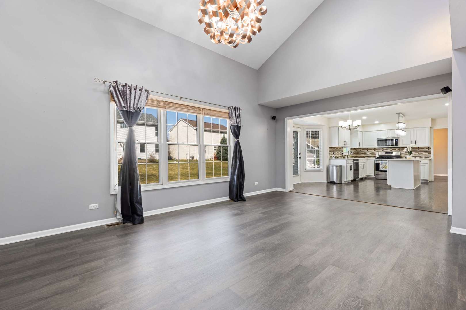 3730 Baybrook Drive, Aurora, IL 60504