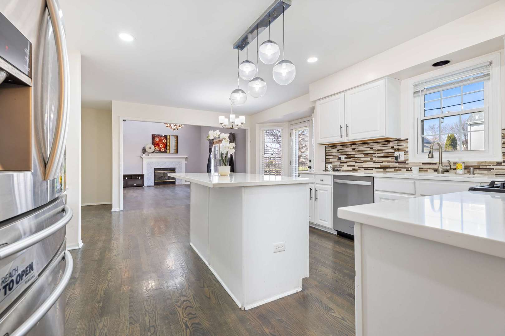 3730 Baybrook Drive, Aurora, IL 60504