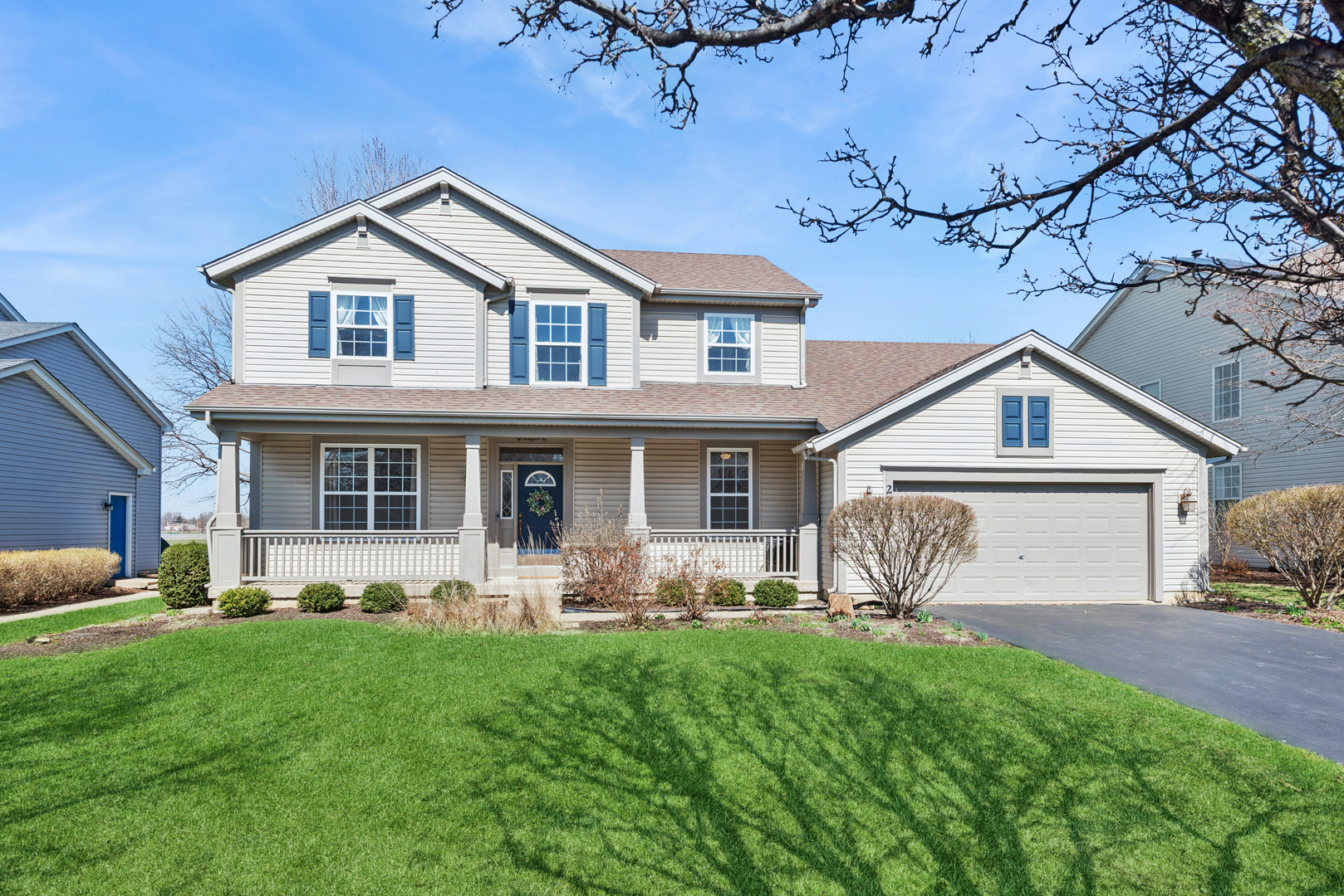 223 Ashcroft Lane, Oswego, IL 60543