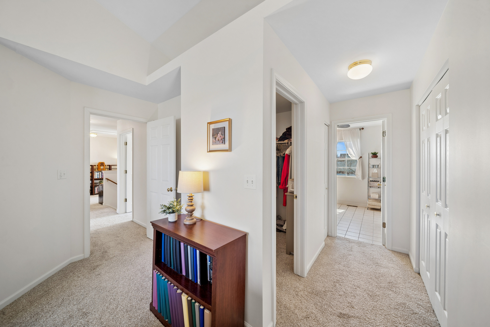 223 Ashcroft Lane, Oswego, IL 60543