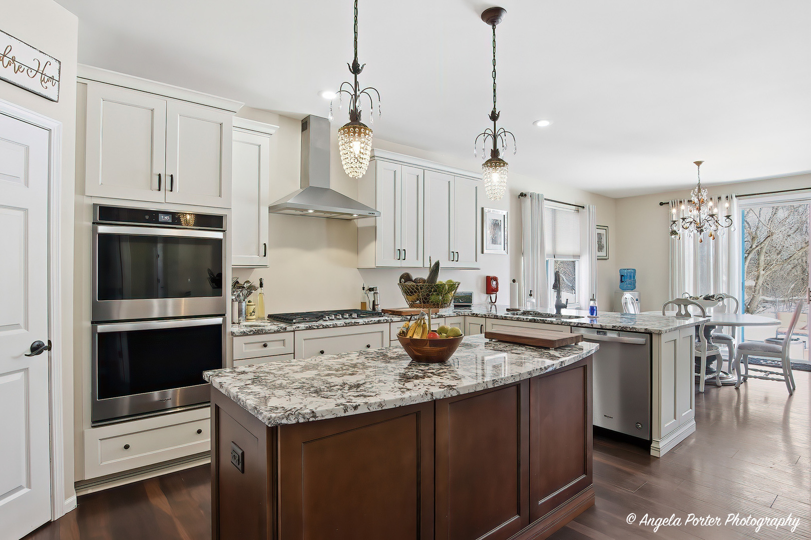 1906 Hillside Lane, McHenry, IL 60051