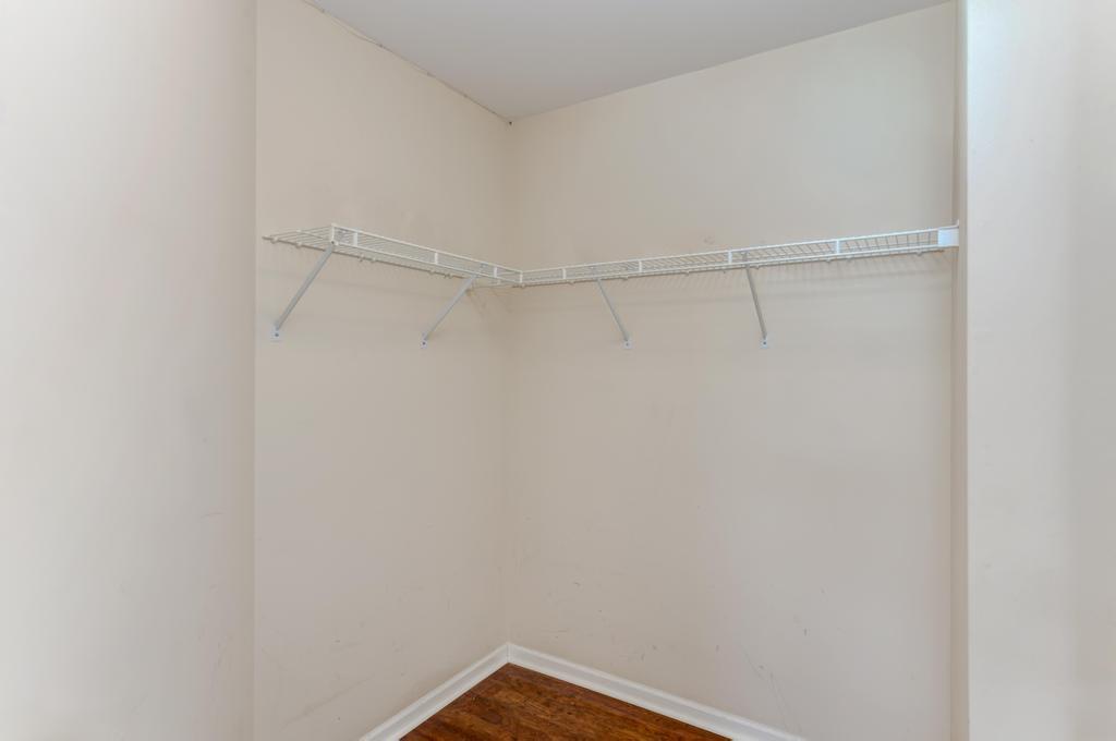 833 HAVENSHIRE Road #833, Naperville, IL 60565