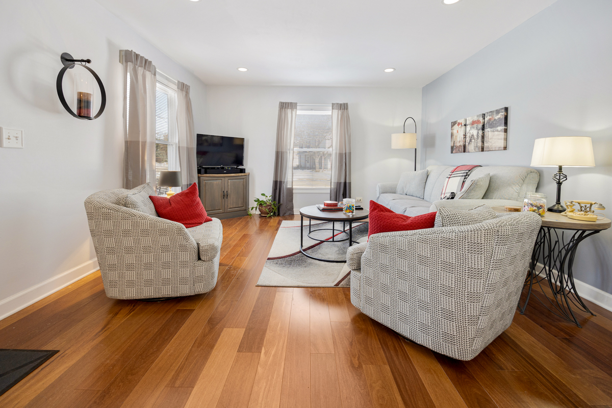 761 Wellington Avenue #761, Elk Grove Village, IL 60007