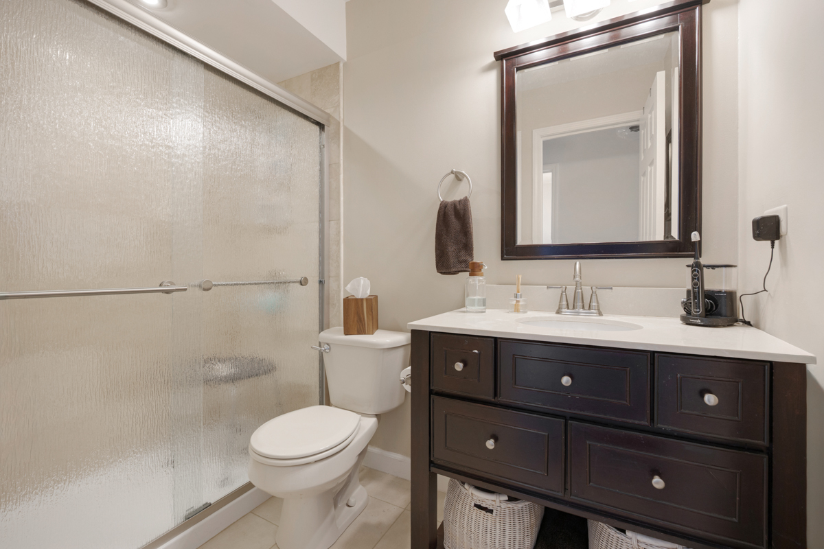 761 Wellington Avenue #761, Elk Grove Village, IL 60007