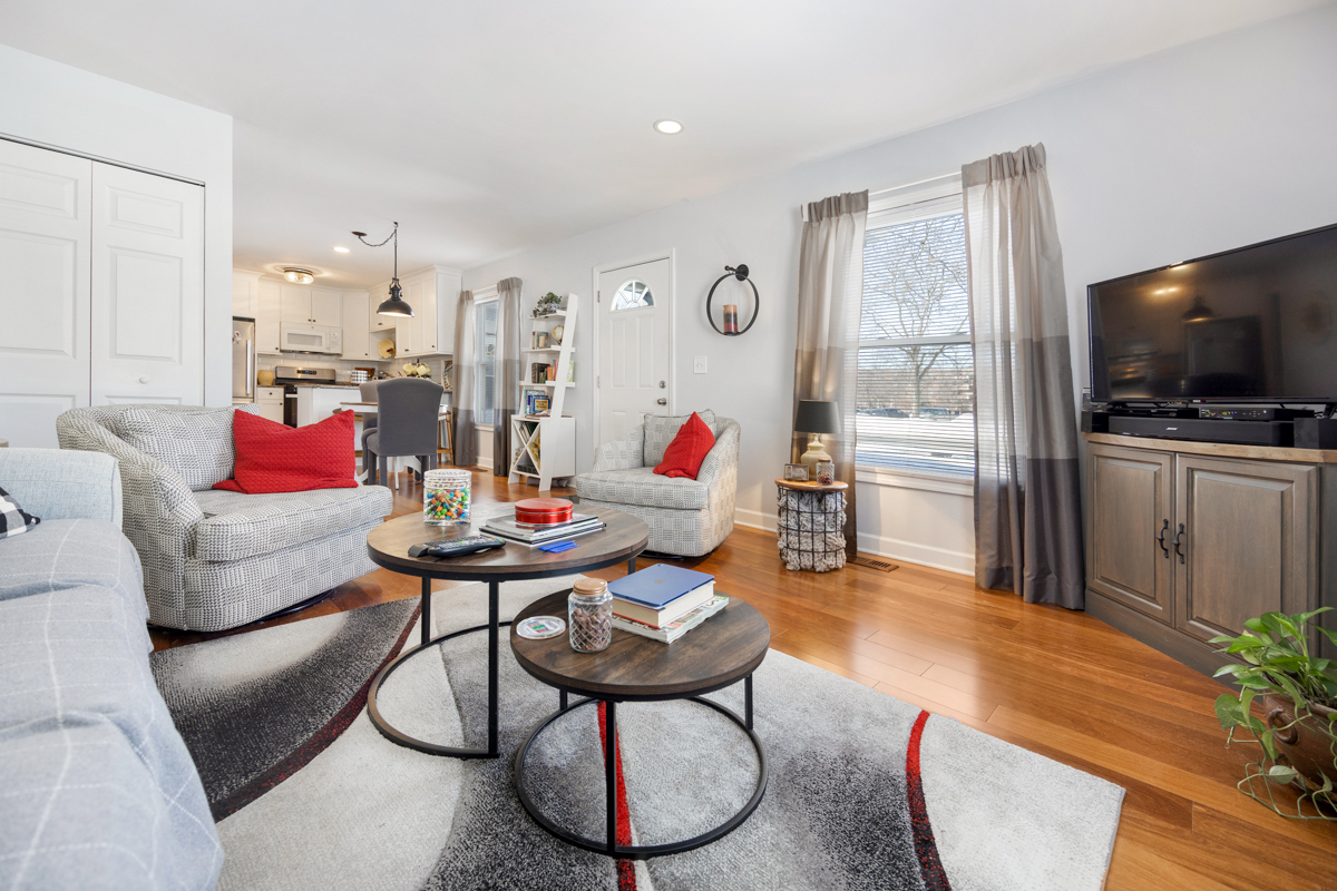 761 Wellington Avenue #761, Elk Grove Village, IL 60007