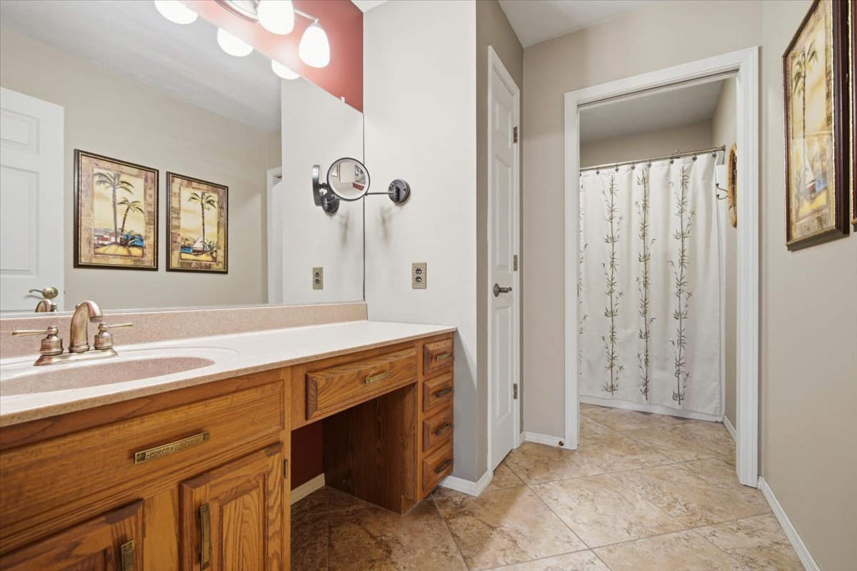 1209 Hanson Drive, Normal, IL 61761