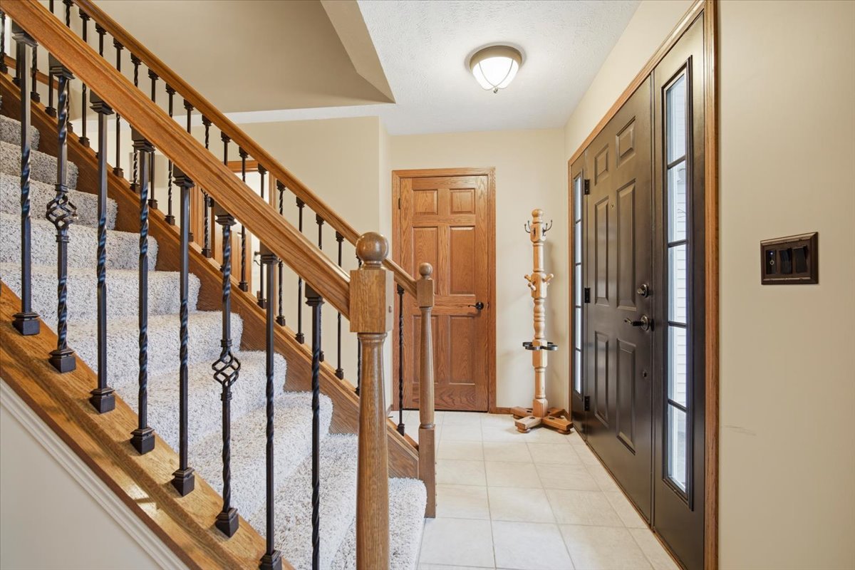 1209 Hanson Drive, Normal, IL 61761