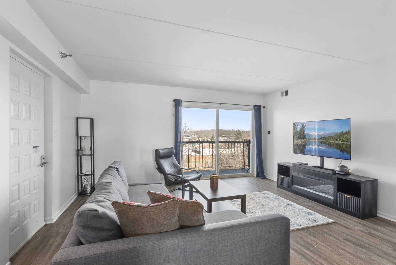 5970 Lake Bluff Drive #501, Tinley Park, IL 60477