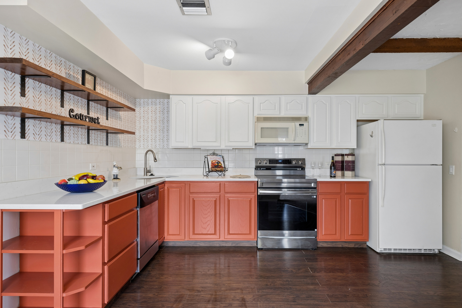 2930 Frontenac Street #207, North Chicago, IL 60064