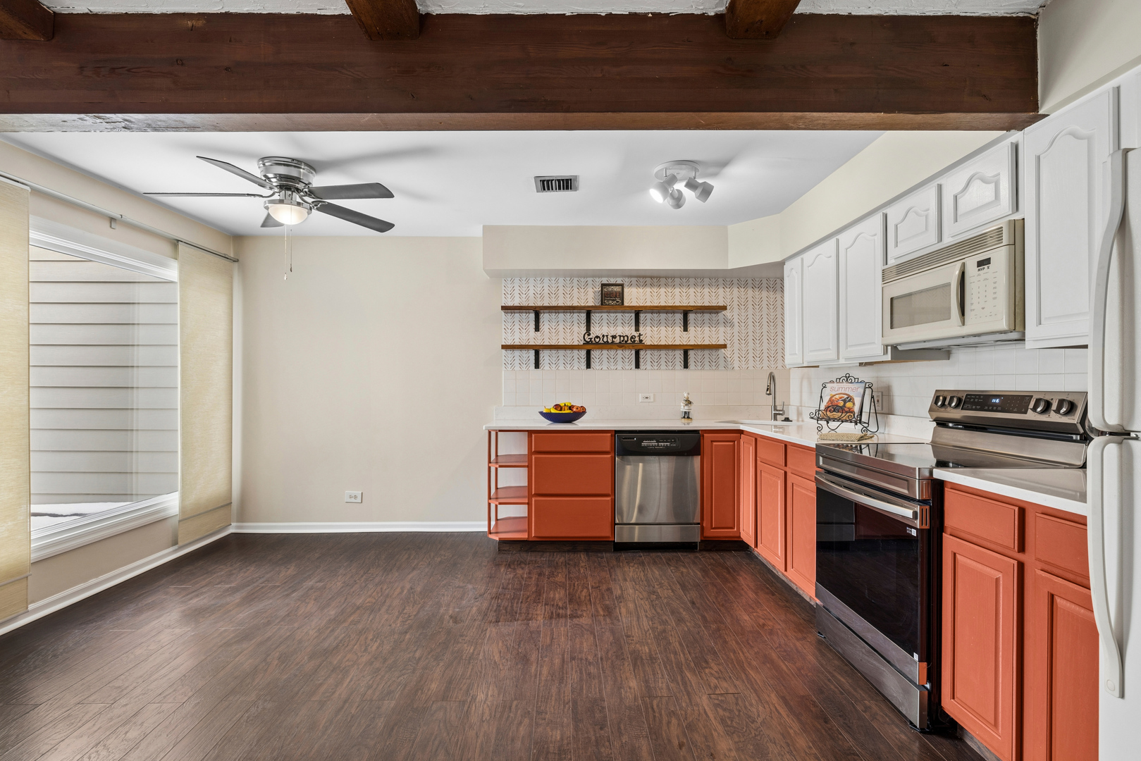 2930 Frontenac Street #207, North Chicago, IL 60064