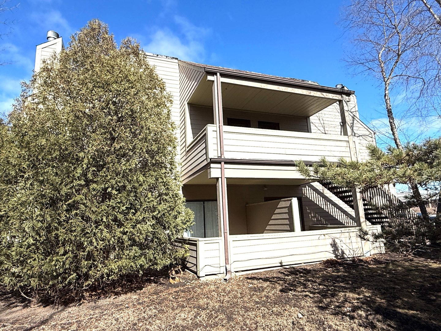 2930 Frontenac Street #207, North Chicago, IL 60064