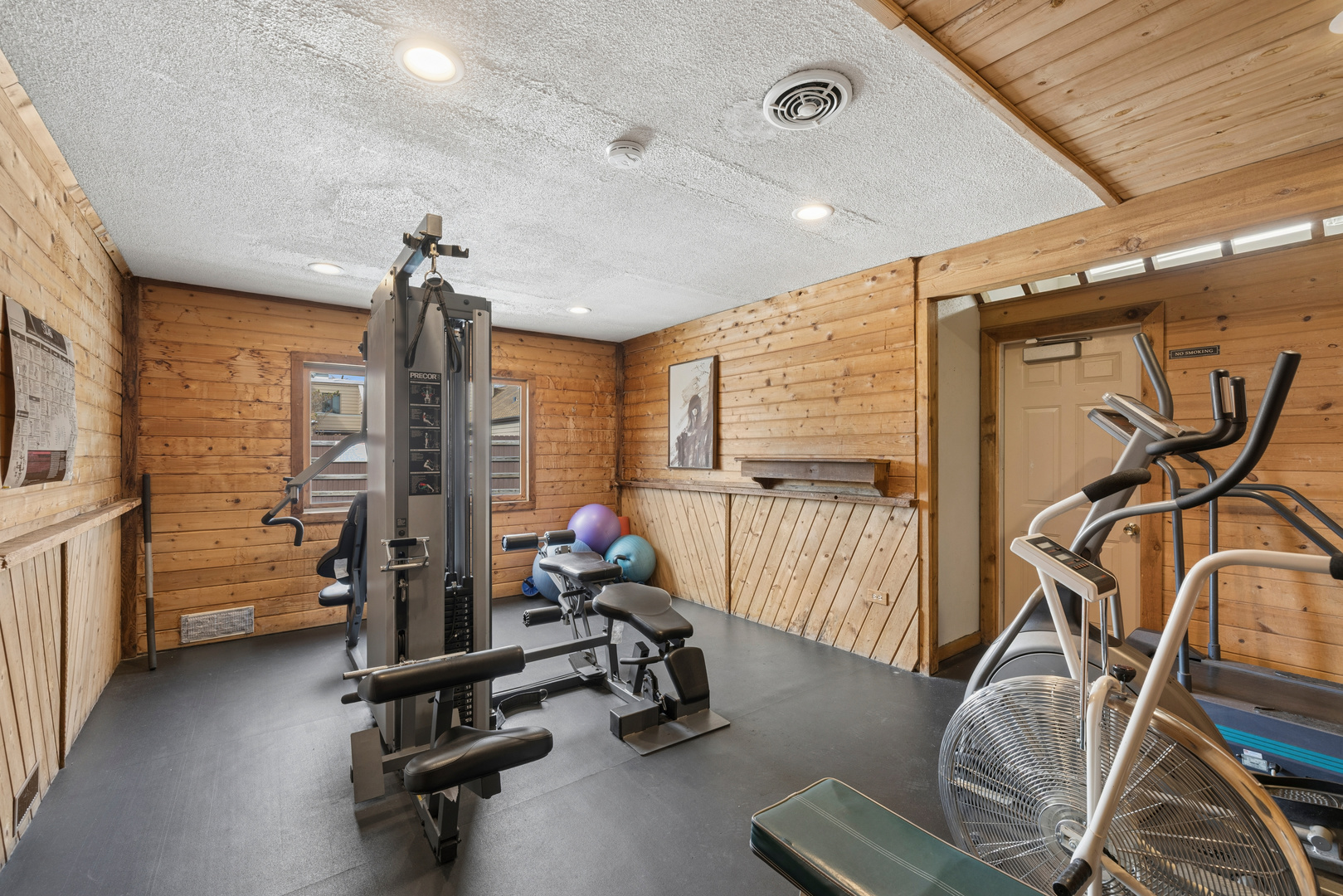 2930 Frontenac Street #207, North Chicago, IL 60064