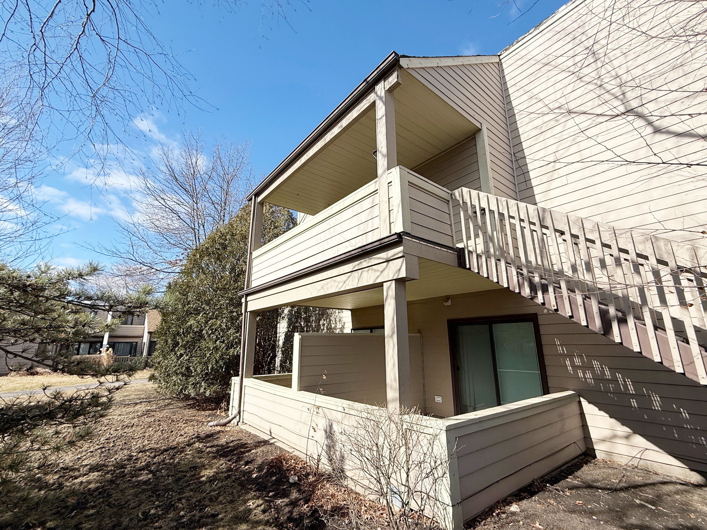 2930 Frontenac Street #207, North Chicago, IL 60064