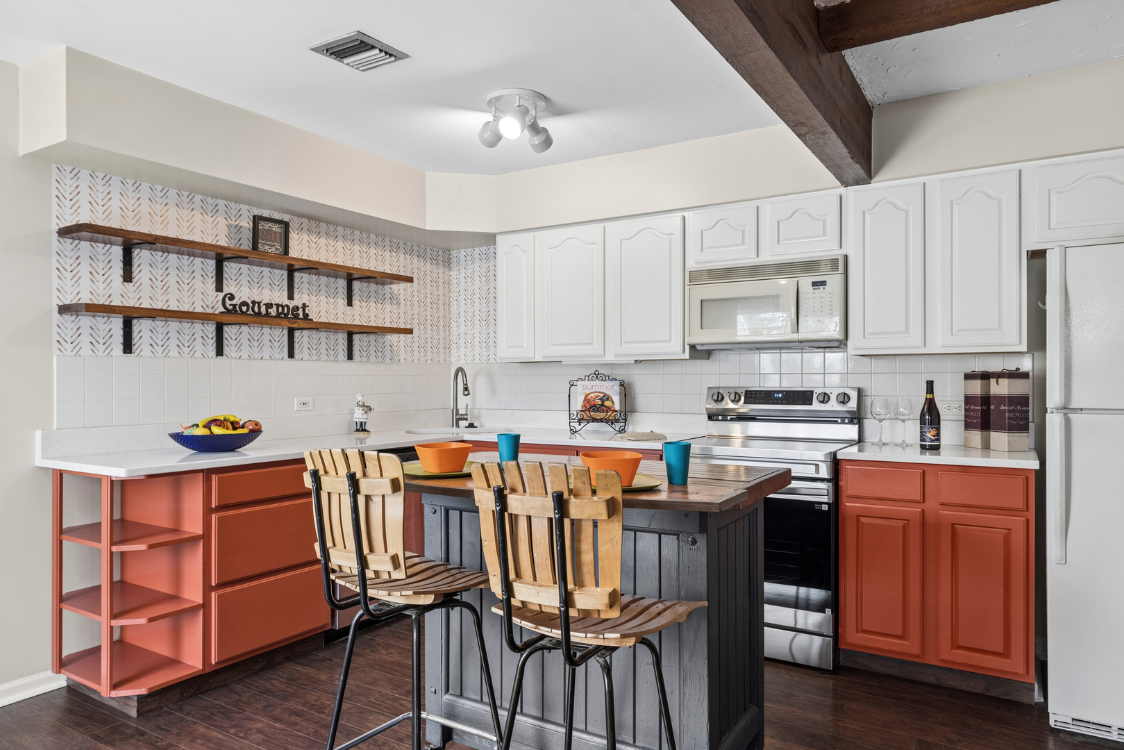 2930 Frontenac Street #207, North Chicago, IL 60064