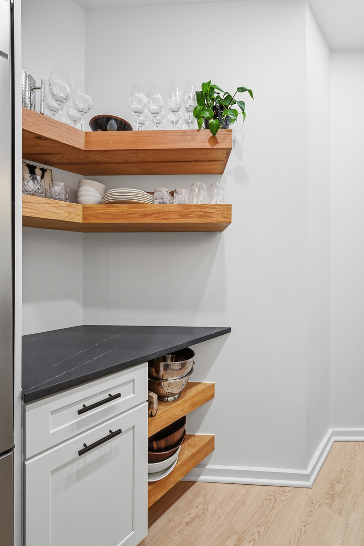 1760 N WELLS Street #2D, Chicago, IL 60614