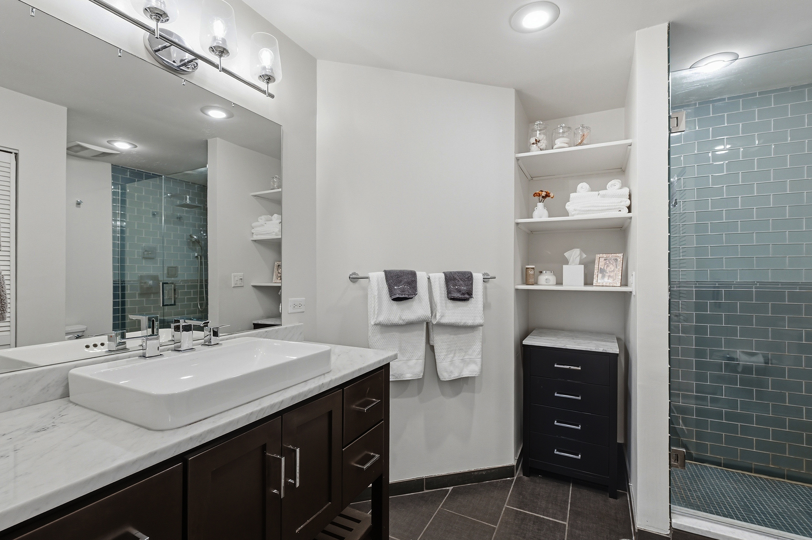 1760 N WELLS Street #2D, Chicago, IL 60614