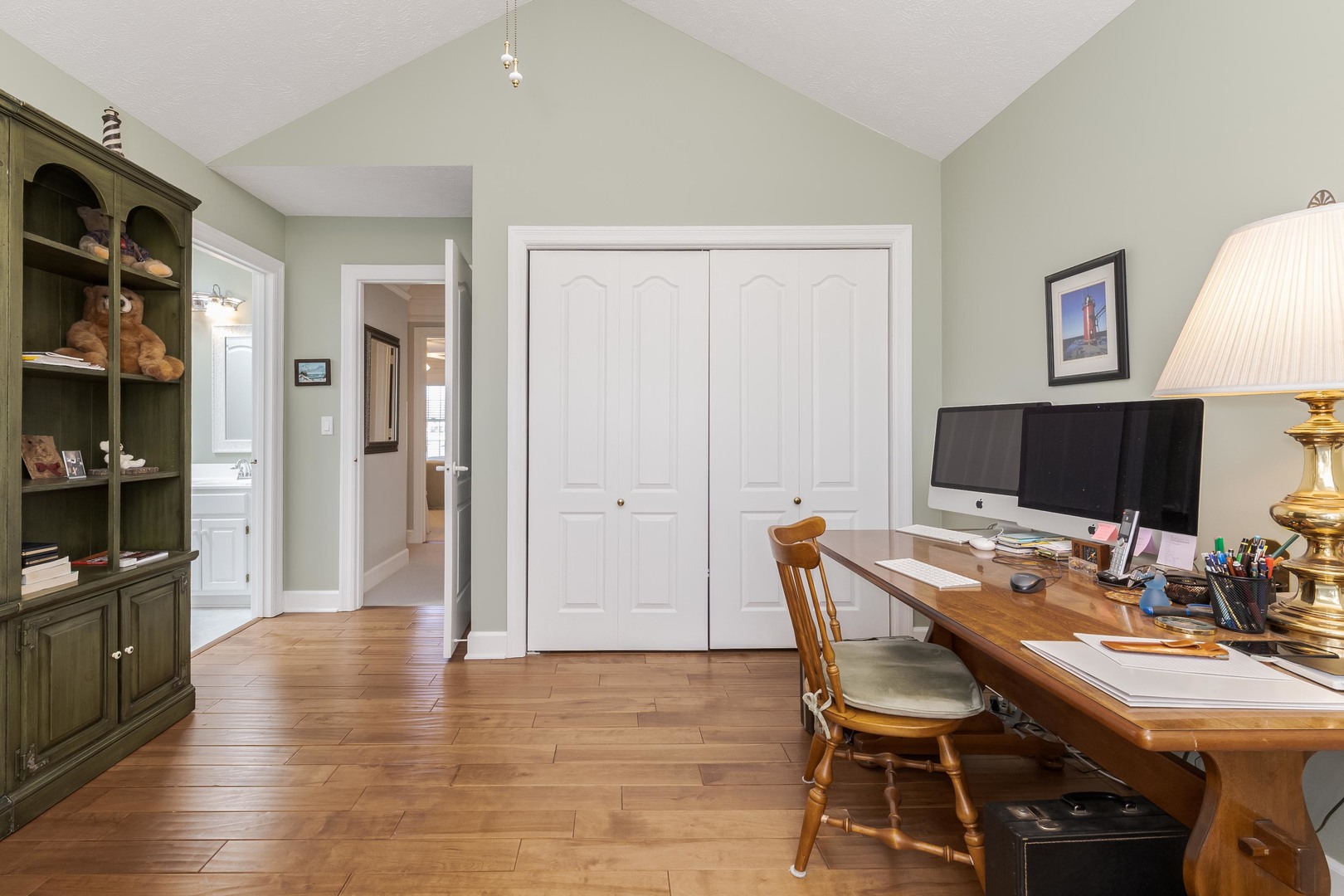 3 Jill Court, Bloomington, IL 61701