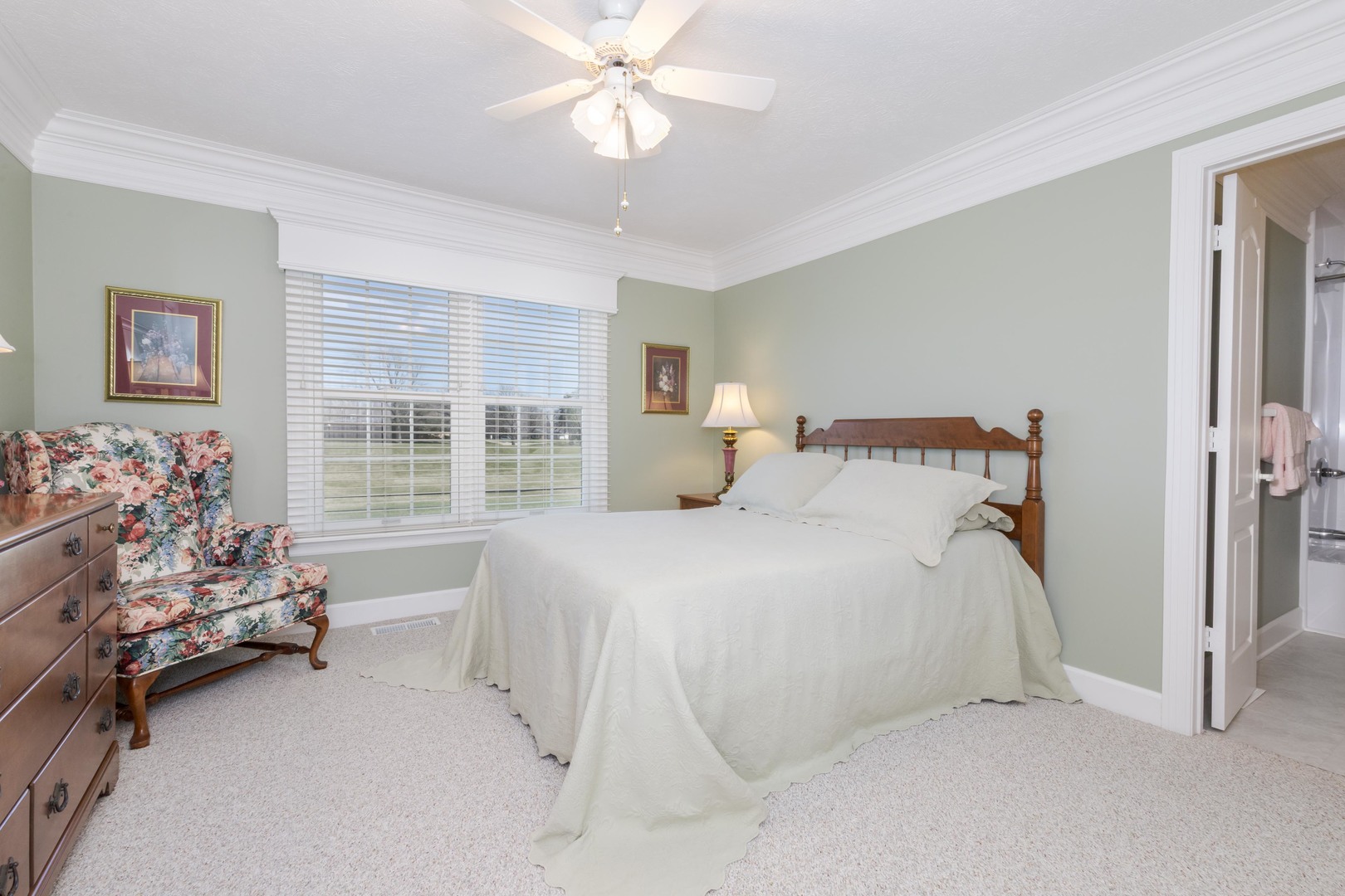 3 Jill Court, Bloomington, IL 61701