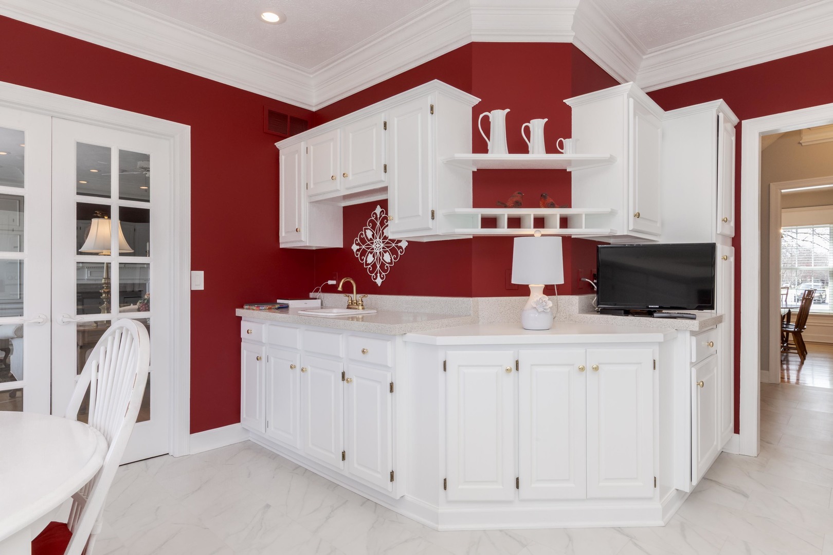 3 Jill Court, Bloomington, IL 61701