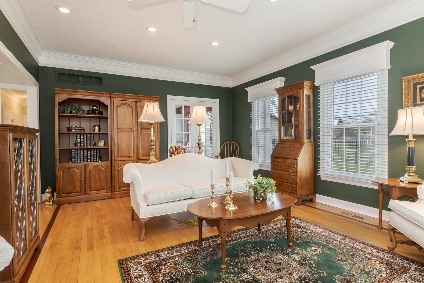 3 Jill Court, Bloomington, IL 61701