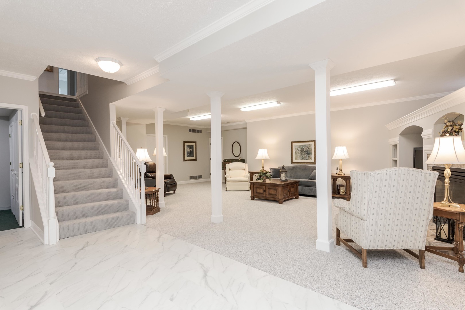 3 Jill Court, Bloomington, IL 61701