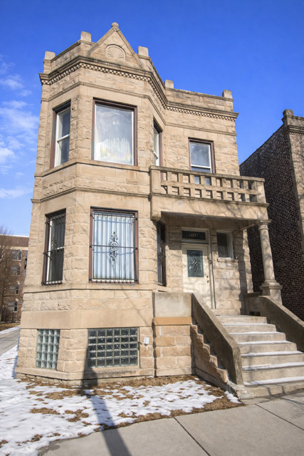 3144 W LEXINGTON Avenue, Chicago, IL 60612