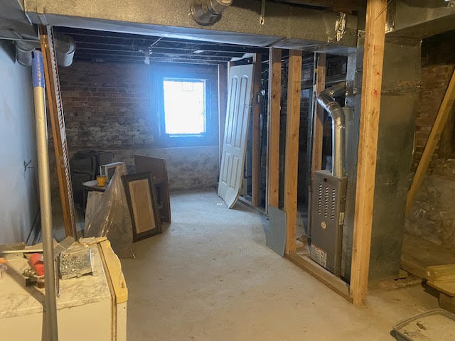 3144 W LEXINGTON Avenue, Chicago, IL 60612