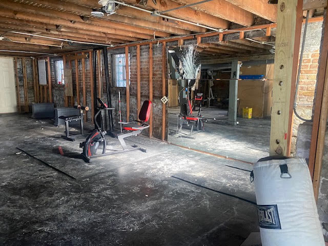 3144 W LEXINGTON Avenue, Chicago, IL 60612