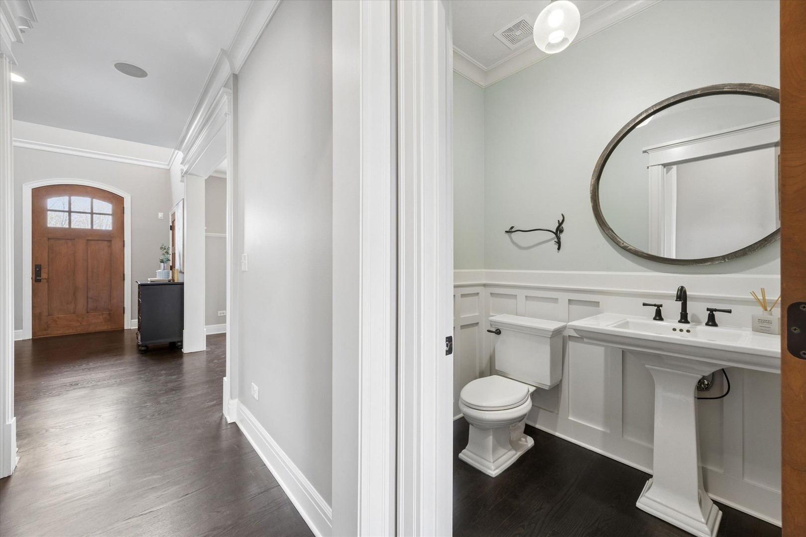 521 River Ridge Drive, St. Charles, IL 60175