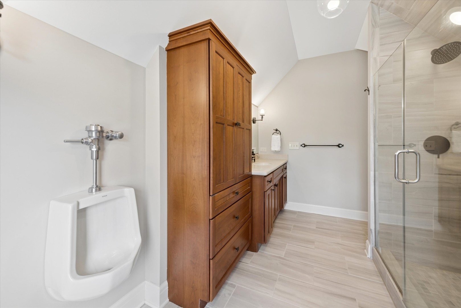 521 River Ridge Drive, St. Charles, IL 60175