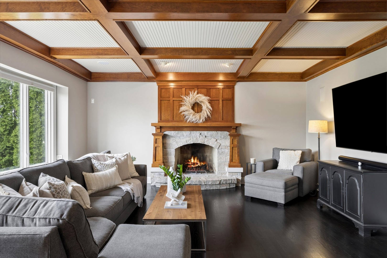 521 River Ridge Drive, St. Charles, IL 60175