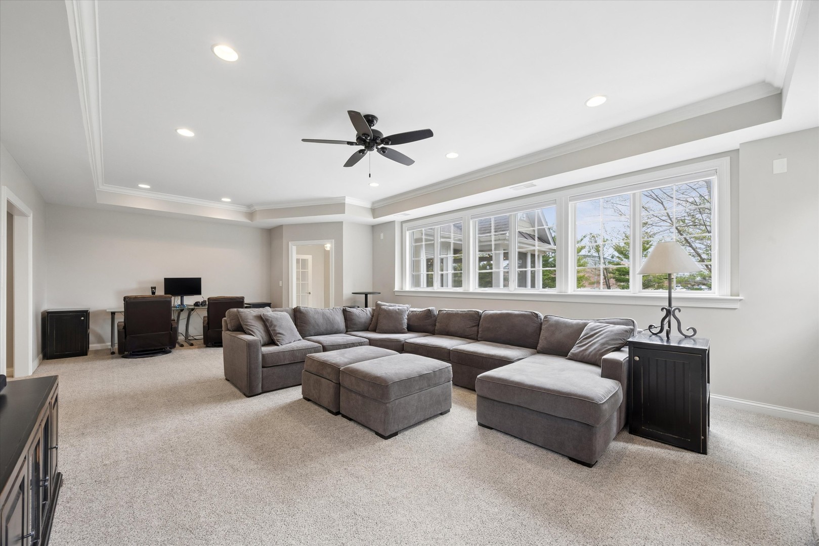 521 River Ridge Drive, St. Charles, IL 60175