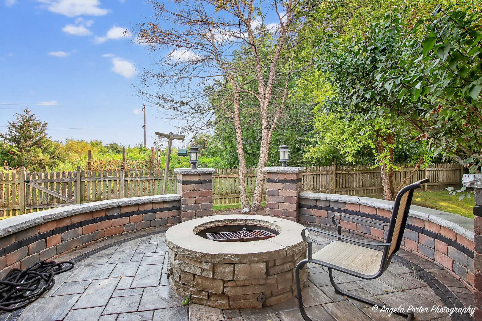 701 Caitlin Court, Grayslake, IL 60030